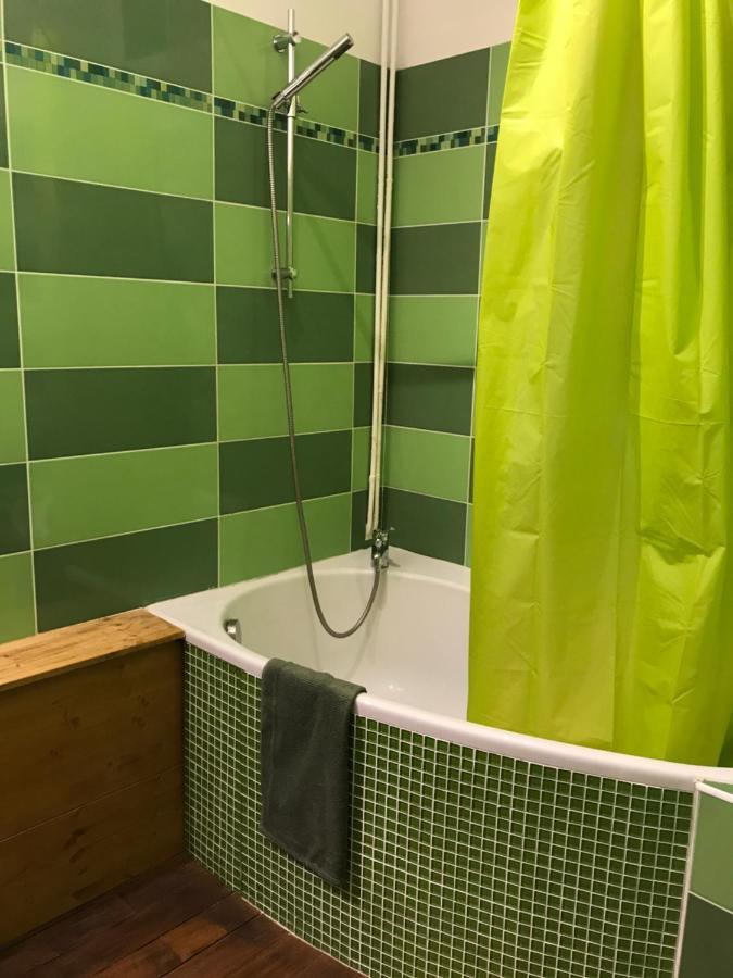 Appartement Spacieux Limoges Centre Garage Wifi Екстер'єр фото